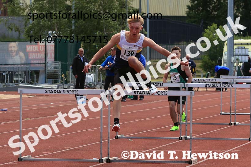 Mens Under-20s 110 metres hurdles 2024 Northern Senior and Under-20s Track and Field Champs, Middlesbrough.  Photo: David T. Hewitson/Sports for All Pics